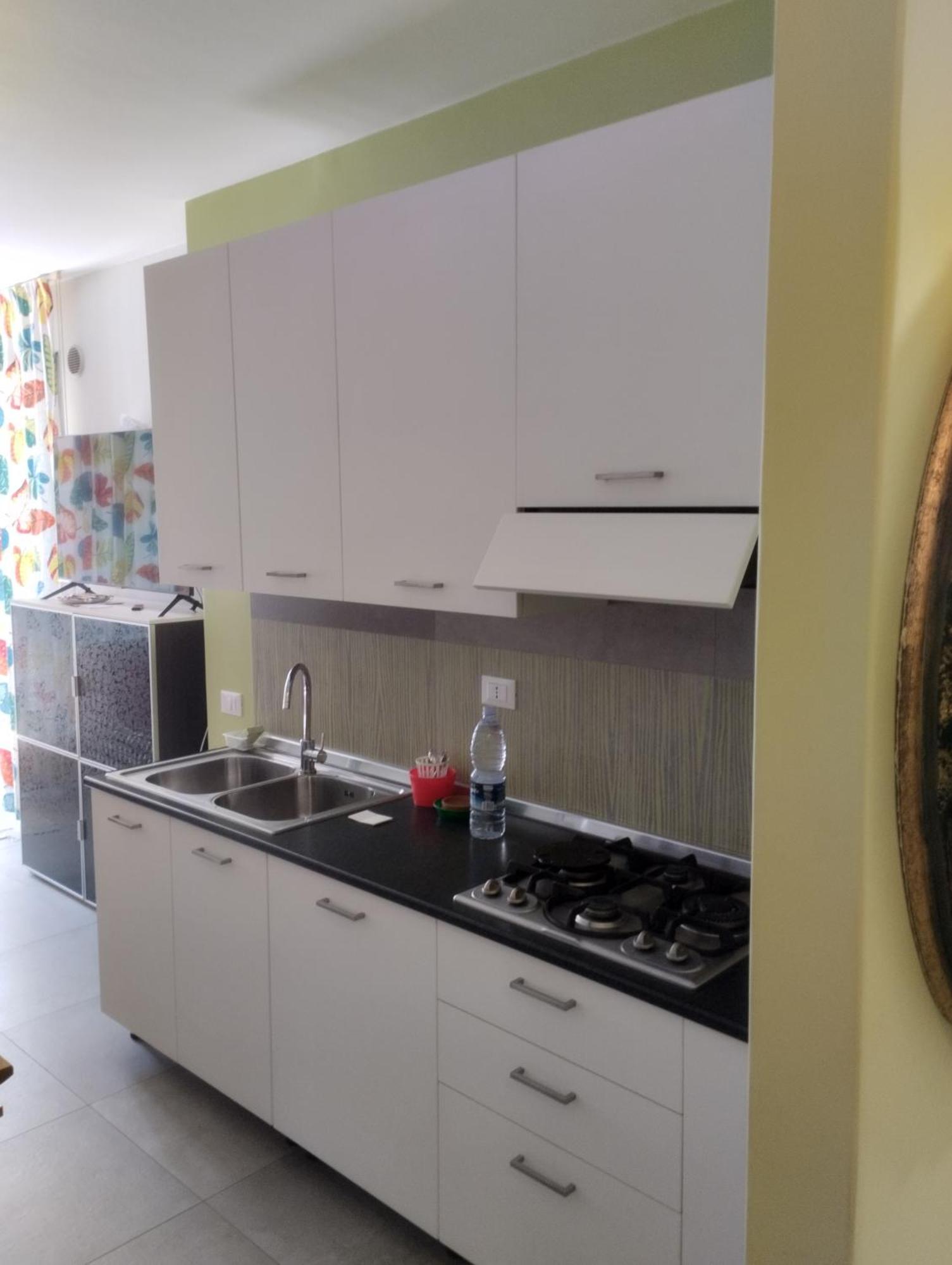 Cavalluccio Marino Apartment Aci Castello Exterior foto